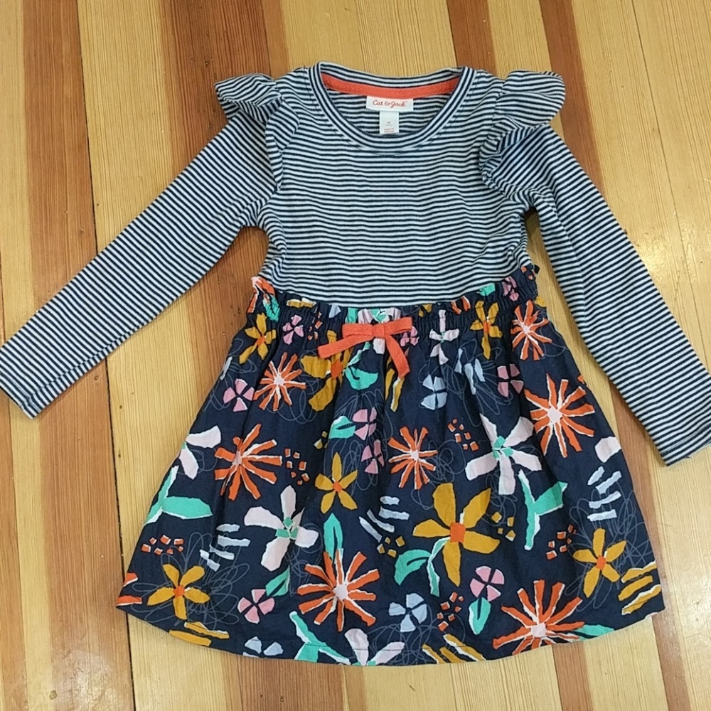 Super adorable tunic/dress worn only once!